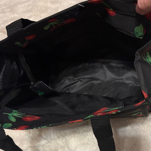 Cherry Print Black Tote Bag-NWOT - Picture 4 of 6